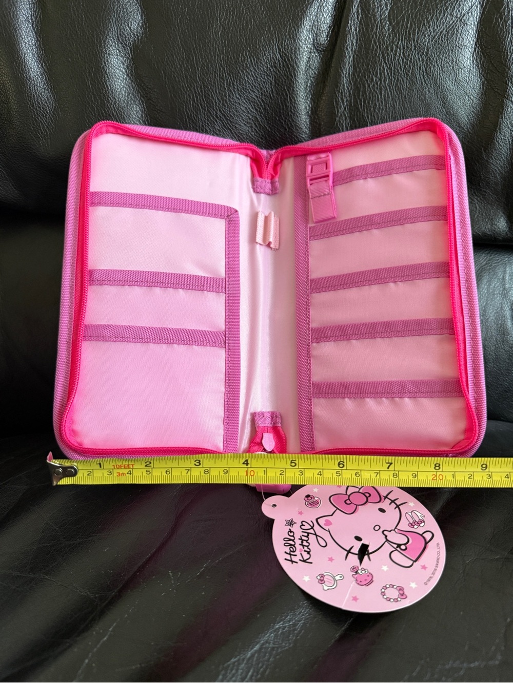 Hello Kitty Pink Sanrio Passport Holder Zippered New - Picture 4 of 6